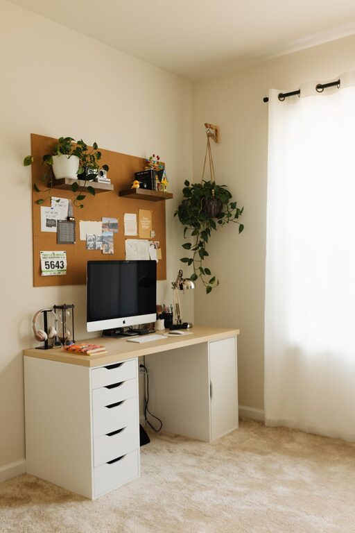 Tips for Creating a Relaxing and Productive Home Workspace