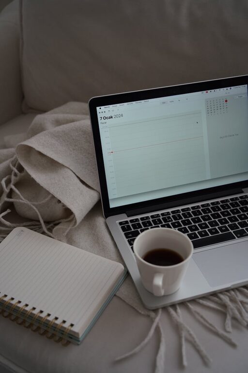 Tips for Creating a Relaxing Home Workspace to Boost Productivity and Comfort