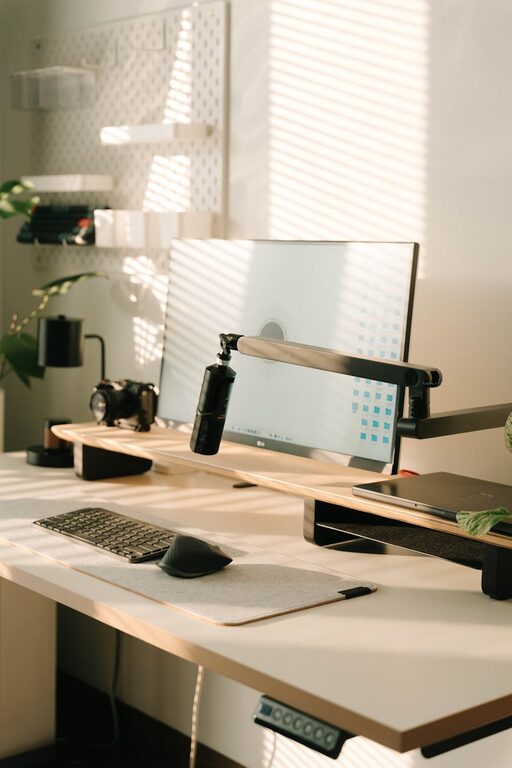Tips for Creating a Comfortable and Productive Home Office Space
